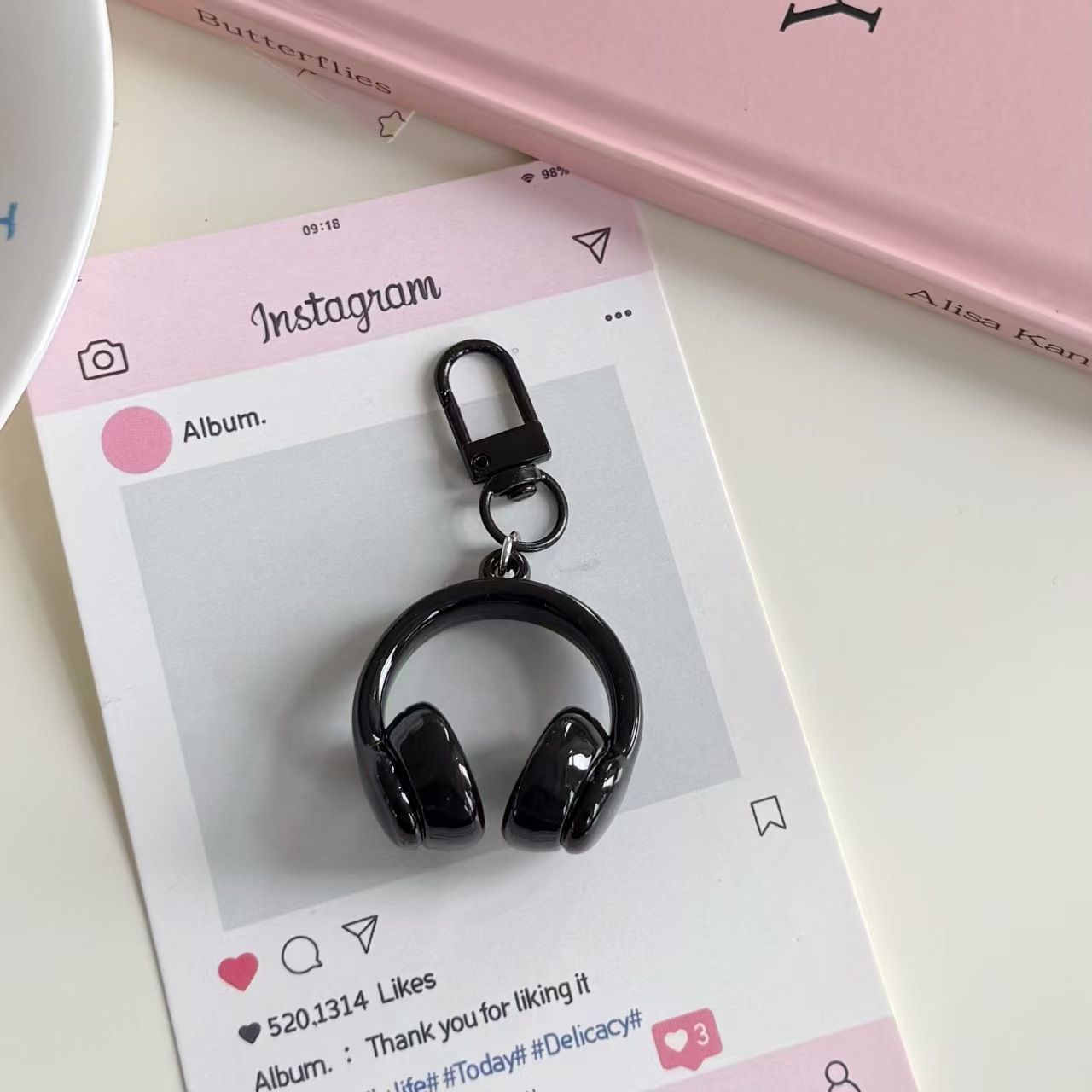 Wholesale Stereo earphone keychain